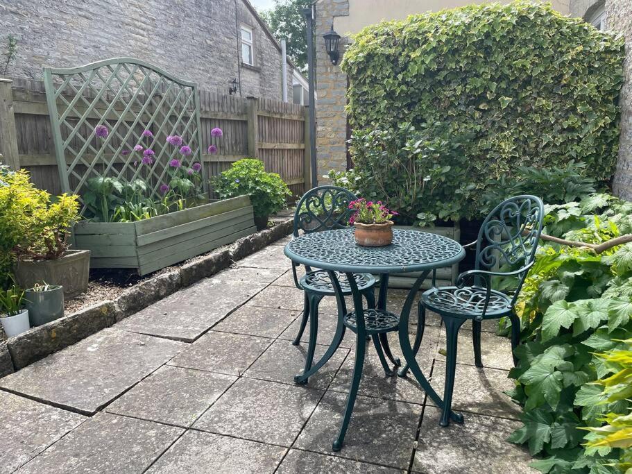 No 96 Chapel Lane - Self Contained Cottage In The Heart Of Butleigh Exterior foto