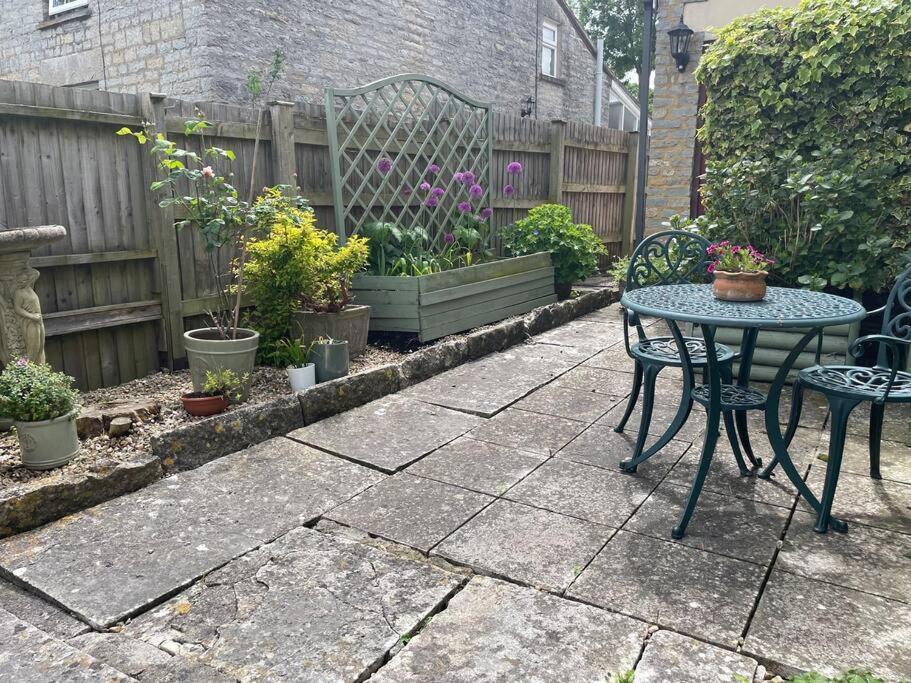 No 96 Chapel Lane - Self Contained Cottage In The Heart Of Butleigh Exterior foto