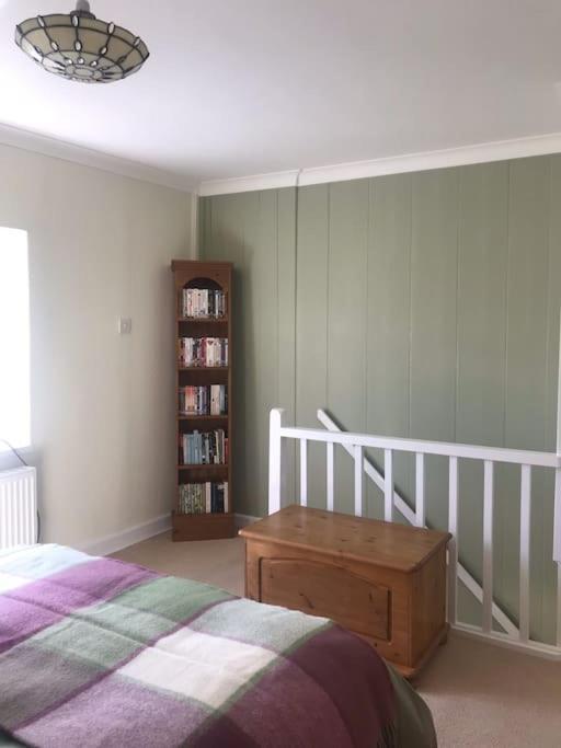 No 96 Chapel Lane - Self Contained Cottage In The Heart Of Butleigh Exterior foto