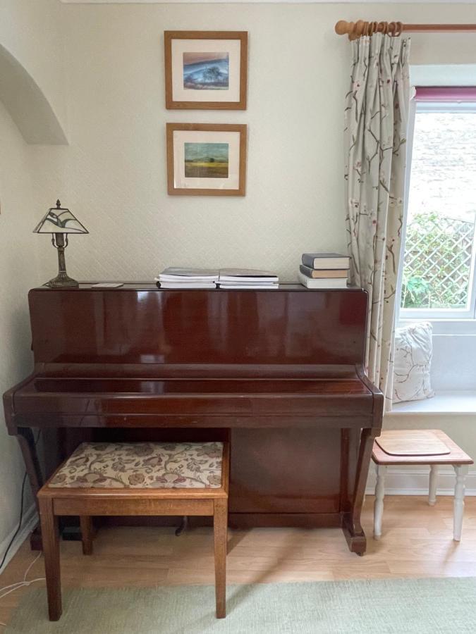 No 96 Chapel Lane - Self Contained Cottage In The Heart Of Butleigh Exterior foto